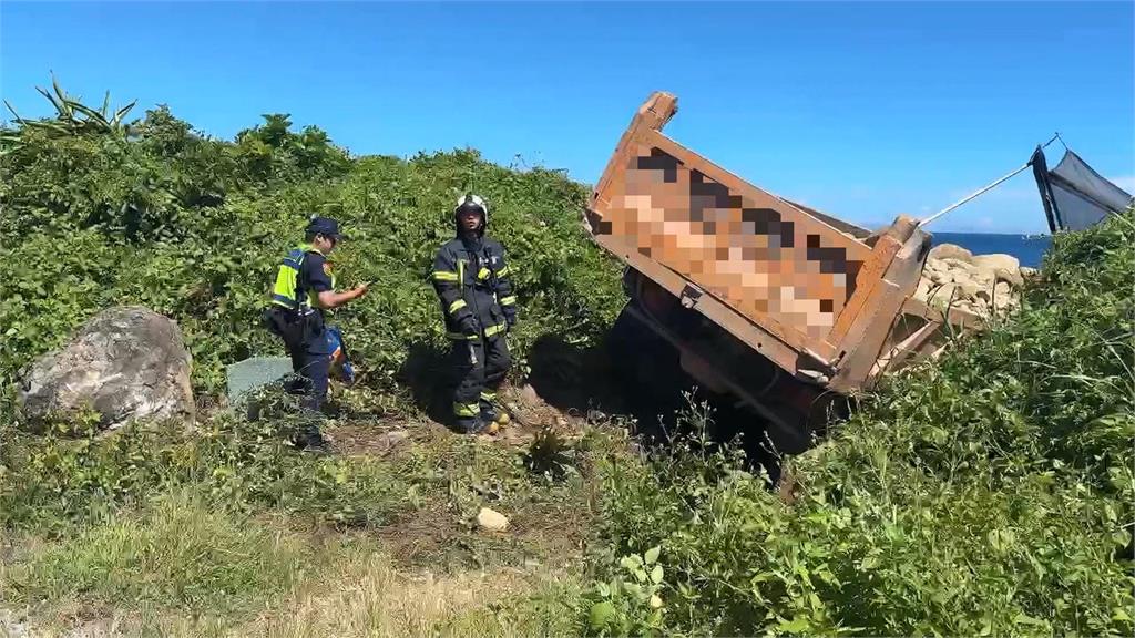 瑞芳蝙蝠洞隧道口車禍 40歲砂石車司機當場死亡