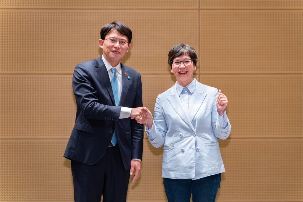 蔡壁如民眾黨主席補選大敗!不回黨中央⋯「下一步動向」曝光