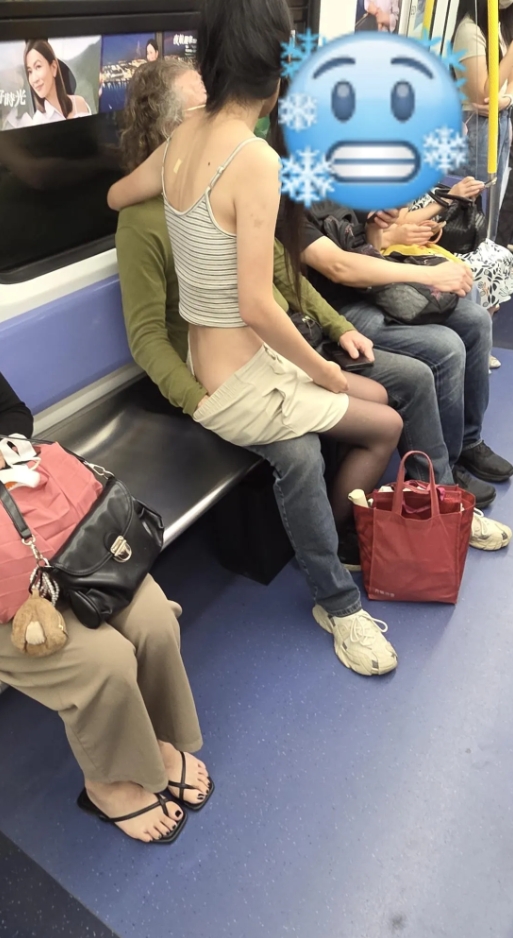 香港地鐵驚見「摸臀俠」！女坐男腿上被「伸褲開摳」…一票人驚是慣犯身分曝光