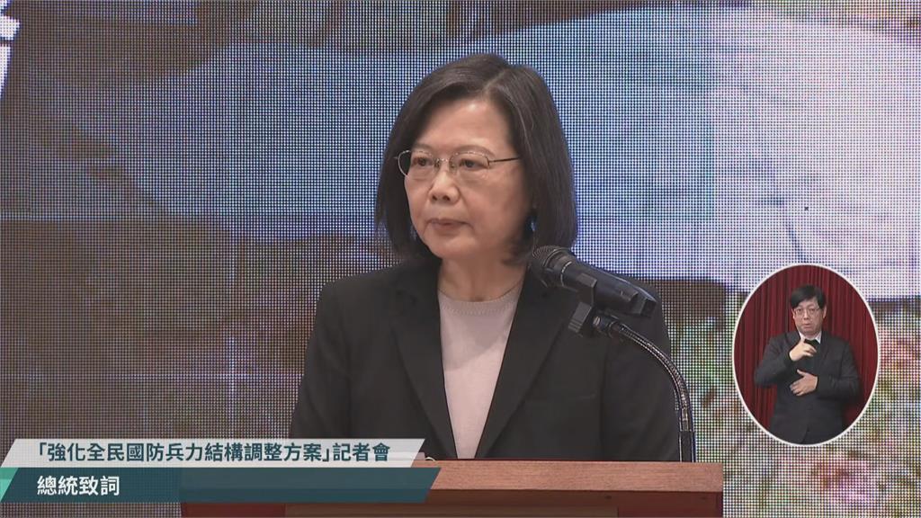 總統拍板義務役役期1年 月薪提升至2萬多元