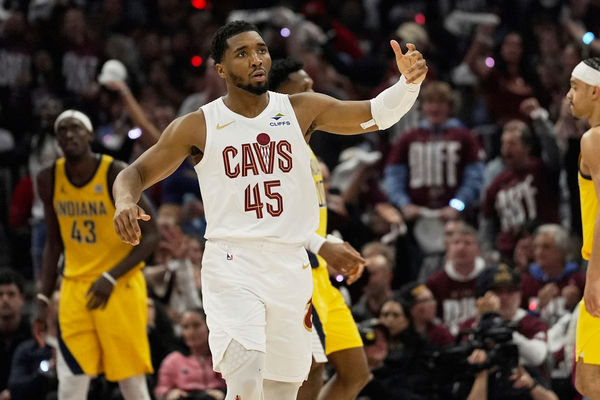NBA(影)/溜馬次輪G1扳倒騎士!哈利伯頓單場包辦22分、13助攻