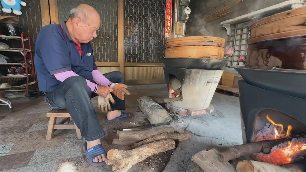 九如鄉「年糕」一條街 傳統柴燒年糕 剩2家業者接單且限量供應