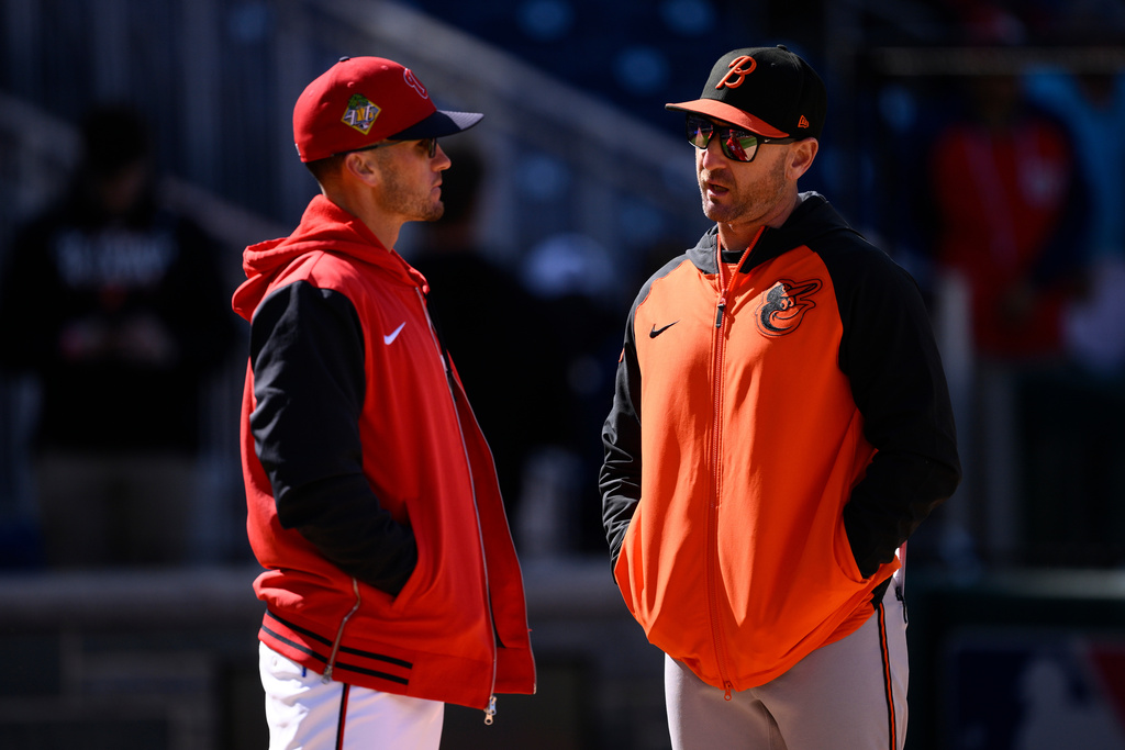 MLB(影)/最年輕總教練奪首勝!33歲國民新教頭開幕戰勝小熊球員瘋狂慶祝