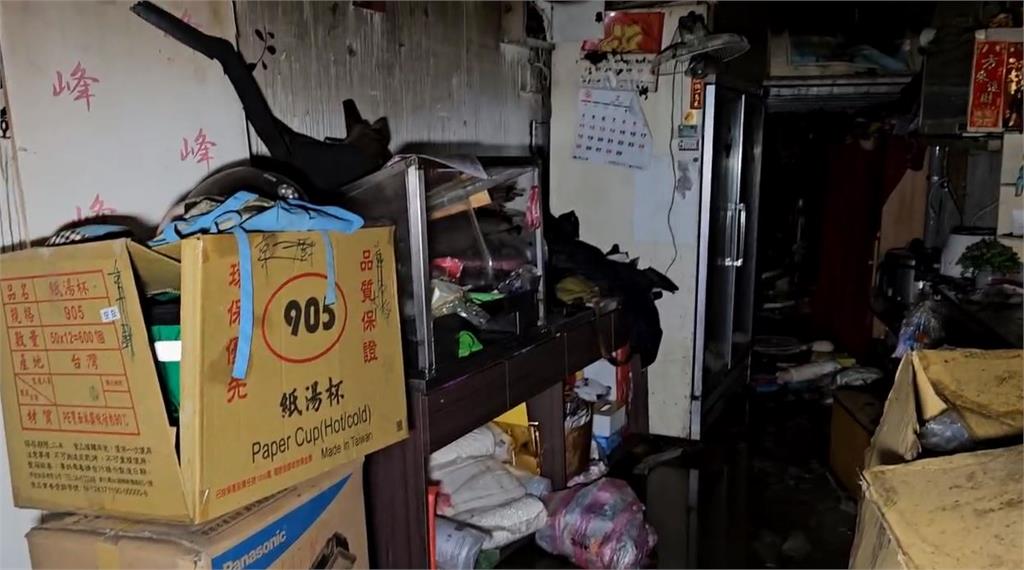 占用防火巷違規營業 北市小吃店起火竄濃煙