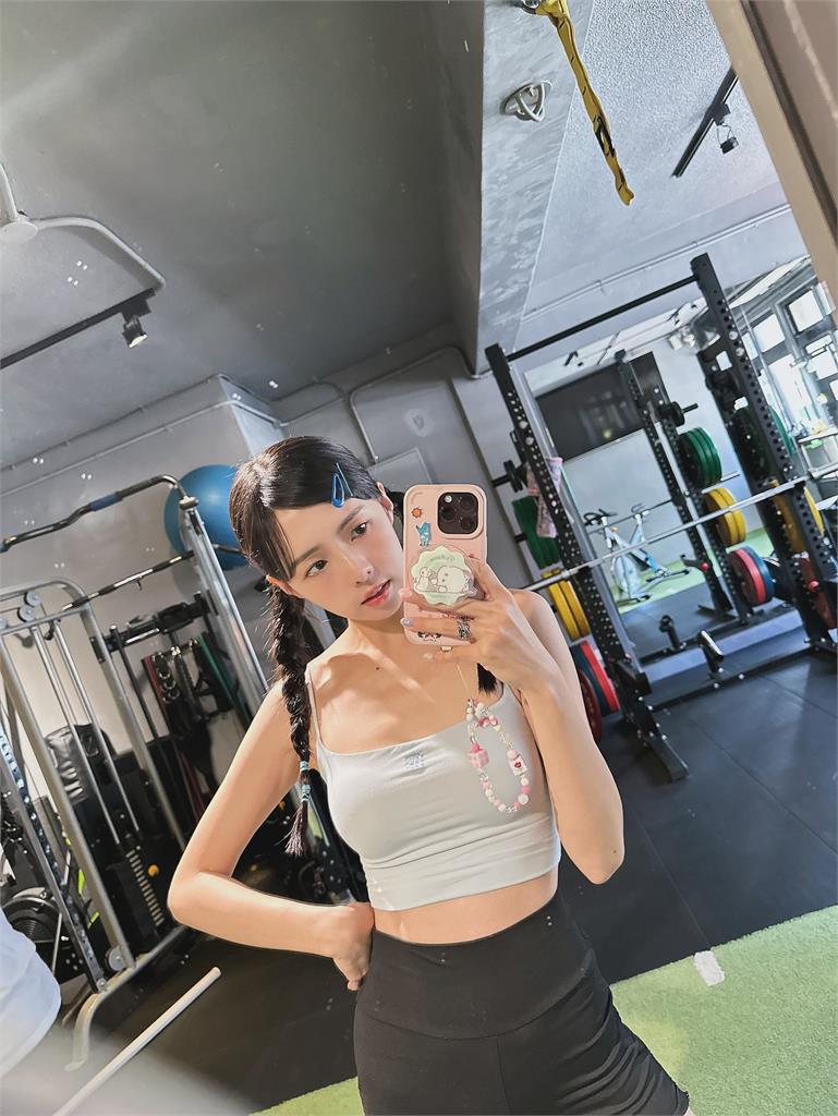 粿王「美國行」另1對？簡廷芮爆曖昧王品澔「傳老公為業配忍」本人發聲