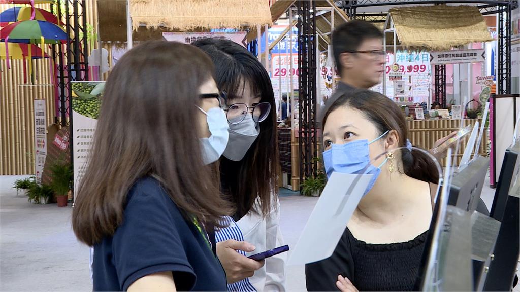 台北旅展每日十多萬人湧入業績狂噴發　「百萬刷手」逛展　晶華與老爺業績破億元