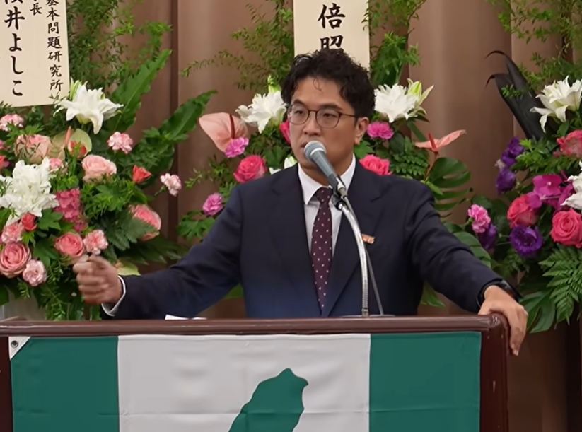  他發聲力挺沈伯洋！狂酸「蔣萬安3大政績」揭2人差距：執政格局過小