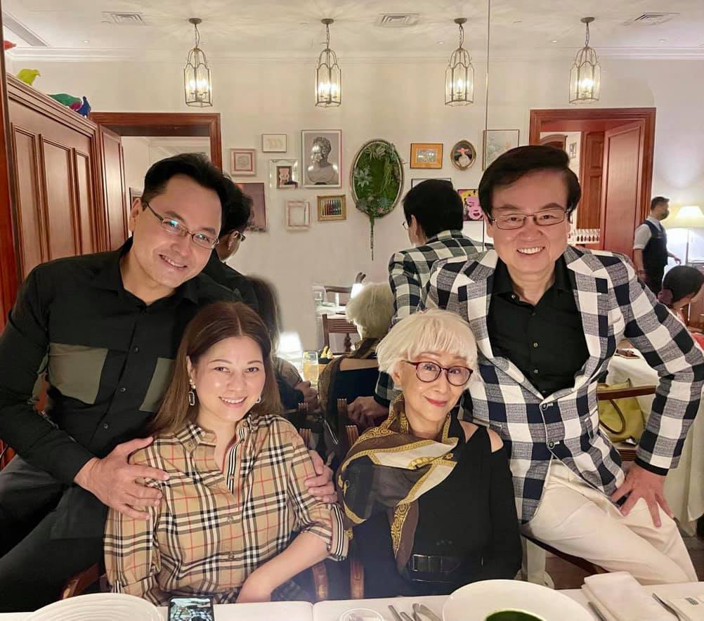 《開心鬼》女校長現況曝光!離婚後「賺上億財富」住豪宅享無敵海景