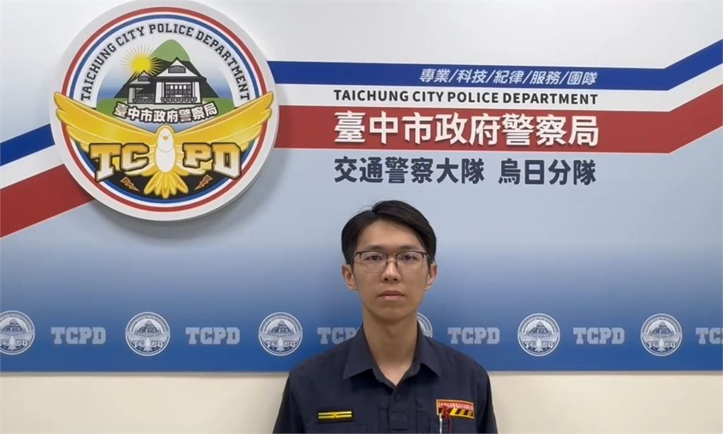 離奇車禍變跳街舞？　騎士落地「頭下腳上」如Breaking撐地