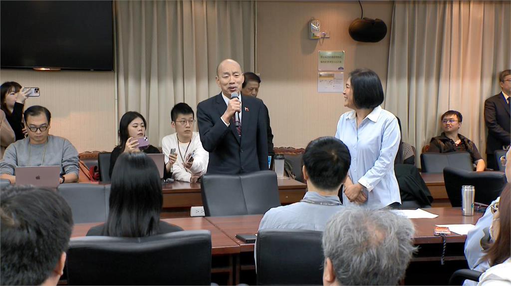 陳玉珍提助理費除罪化引怒火「不撤案」！與助理代表進行協商