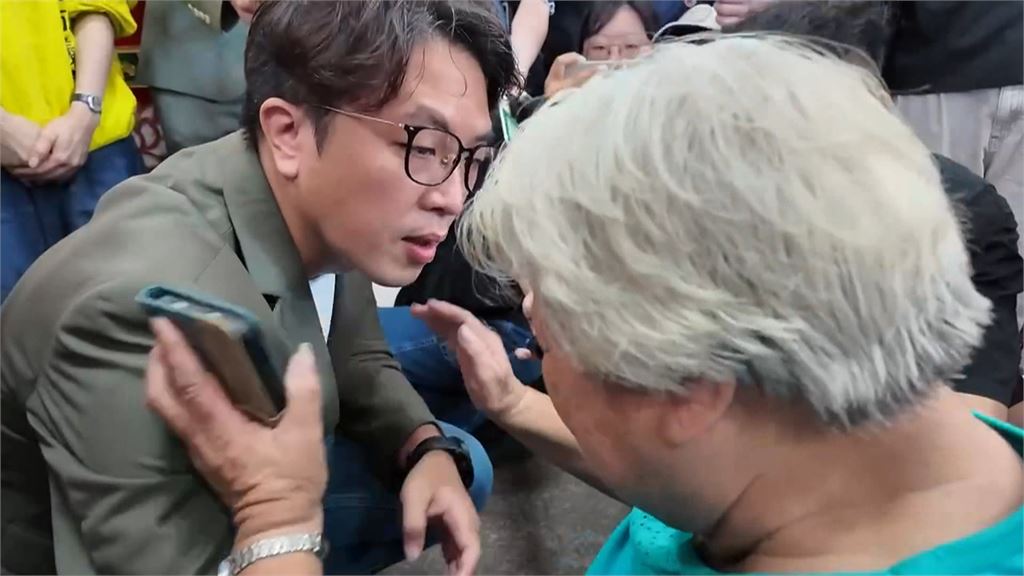 林杏兒抹黑下跪阿嬤領錢臨演　社子島自救會今按鈴提告