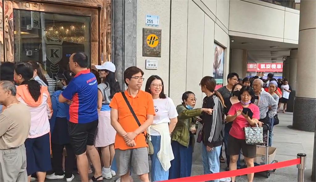 搶便宜!屏東飯店將暫停營運 家具、家電清倉大拍賣