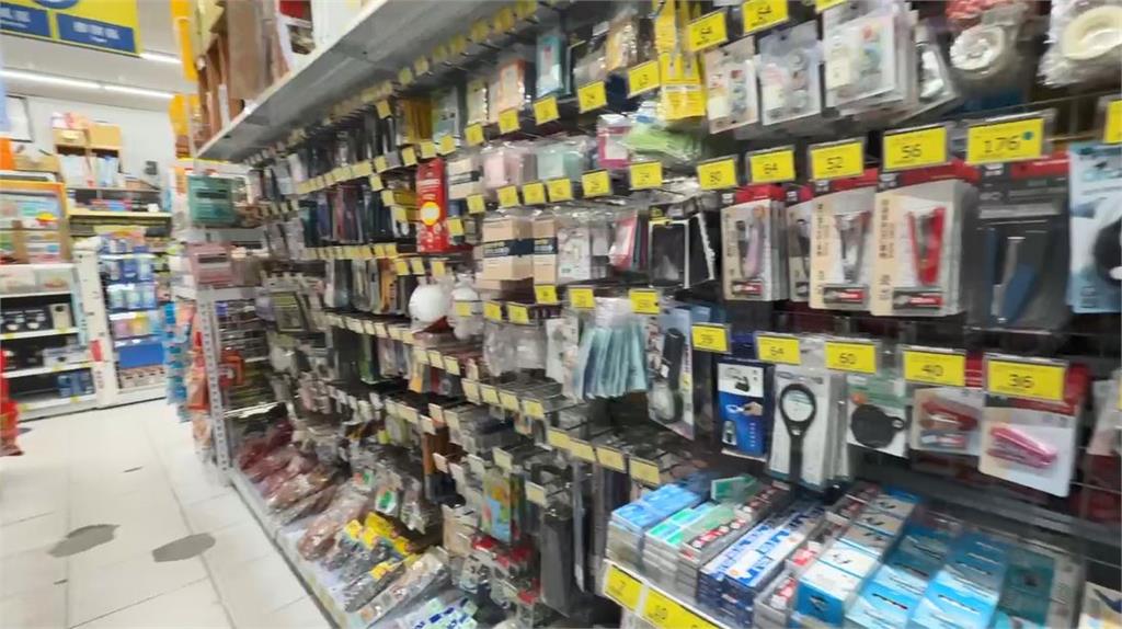 小北百貨遭爆賣「簡體字作業袋」　官方火速下架網友大讚