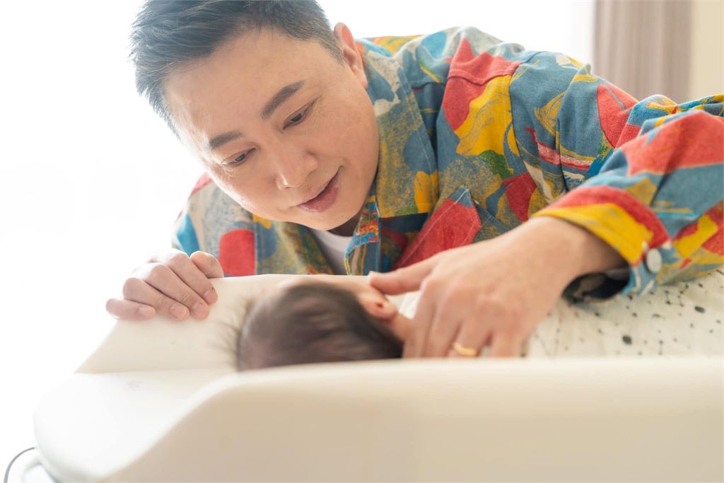 趙正平昔脫口「想把兒子塞回去」！他認與小22歲妻「分居」背後原因曝光