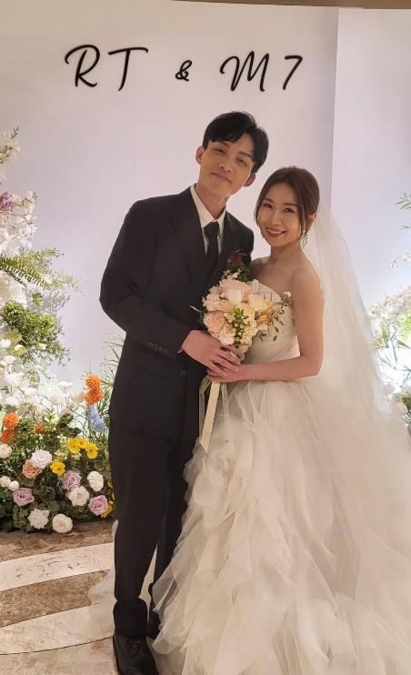 快新聞／《台灣向前行》主持人張孟琦結婚了！民視促成姻緣　藍綠民代皆到場祝賀　