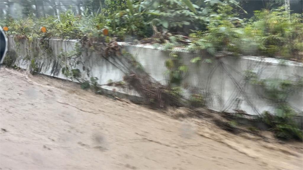 花東豪雨!利嘉溪土石崩塌 2人受困栗松溫泉