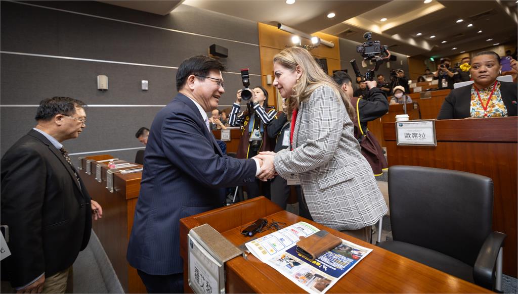 快新聞/青年海外圓夢百億基金計畫啟動 林佳龍:歡迎友邦青年來台追夢圓夢
