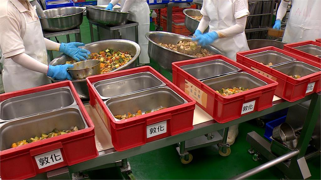 蔣萬安拋營養午餐免費！　小黨轟政策買票釀群起效尤