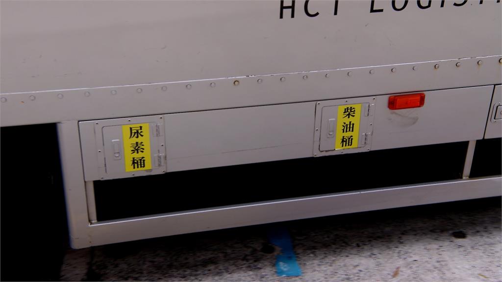 柴油廂誤加尿素！賓士車發動不到１０秒熄火　修車師傅：恐要大修了