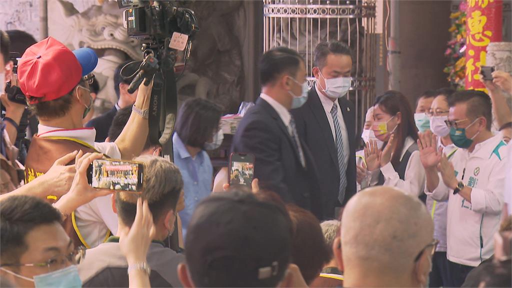 廣照宮合體蔡英文 陳時中自嘲「麥克風事件」就在這