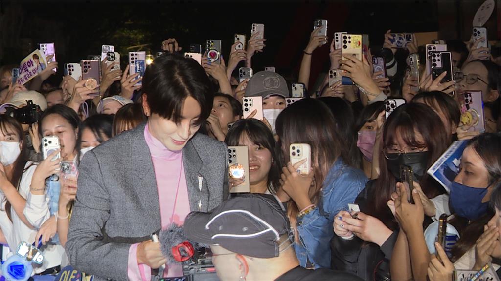 利特隔8天再訪台!E.L.F.熱情應援 林智勝、林書豪也來了