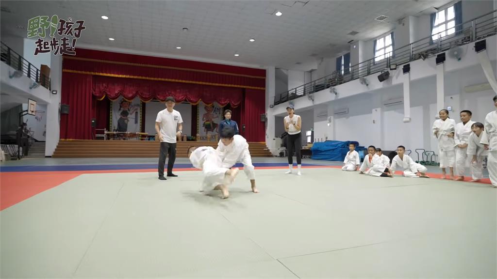 比輸淚崩了!網曝太平國小柔道隊友誼賽 Sissi反思:忘記了「這件事」