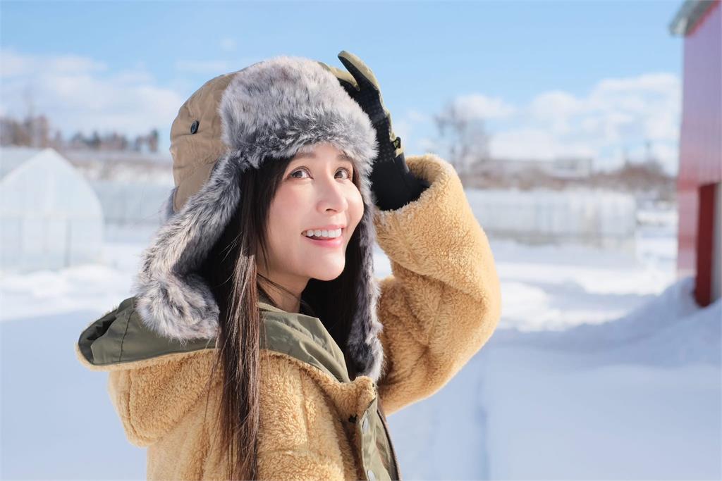 蘿拉翻版!吳怡霈爆「帳務重大落差」發聲切割 網嚇歪:又是AB合約