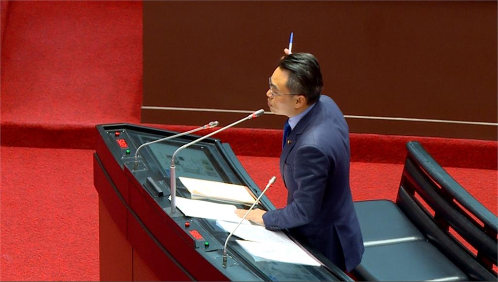 幫羅廷瑋「揹黑鍋」挨罵耍官威 洪孟楷說話了