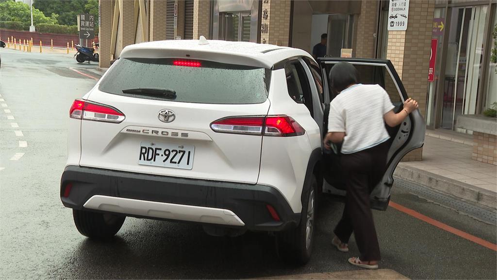 桃園機場祭新規　車輛停會面點超過3分鐘可罰1200元