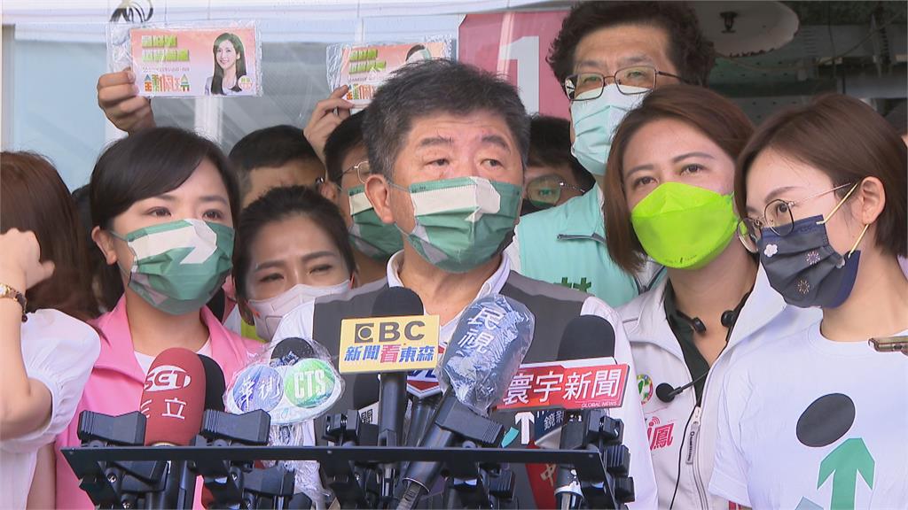 鍾小平指「台上高歌」 綠嗆栽贓!陳時中回應了