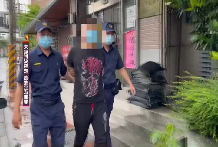八里早餐店砍人濺血! 男持西瓜刀闖早餐店砍傷客人