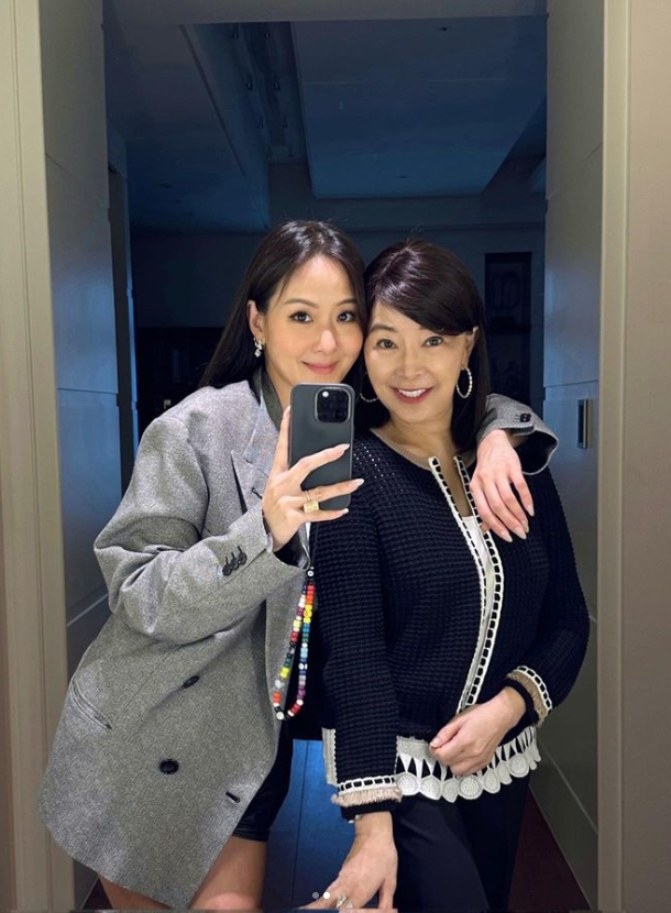 孫芸芸同框68歲媽媽像姊妹!三代神基因網讚嘆 釣出蕭亞軒喊羨慕