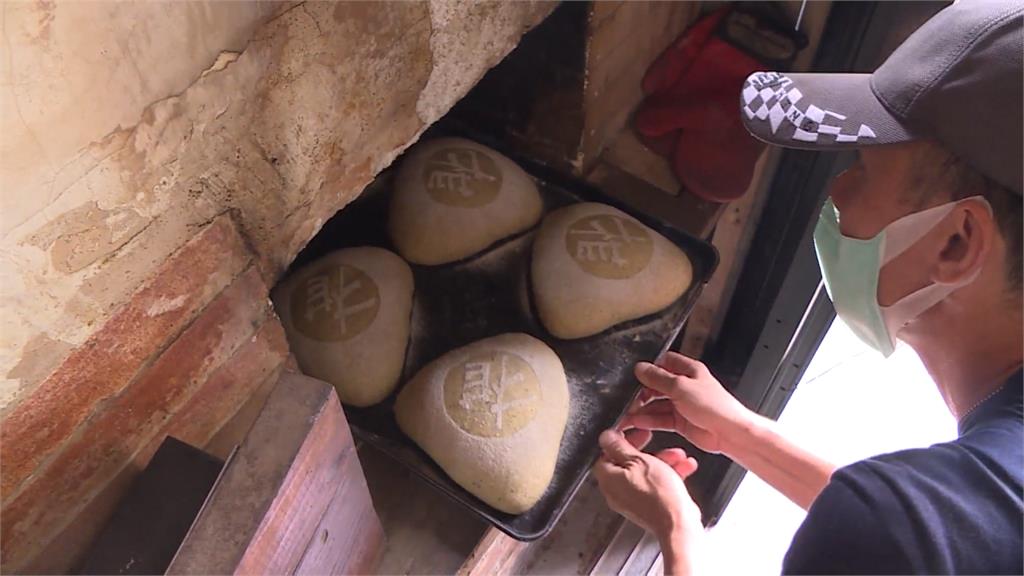 放棄2百萬年薪 回鄉經營窯烤麵包餐廳