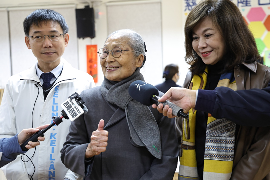 百年學府轉型長照新據點 謝國樑偕邱佩琳出席慈濟光隆日照中心揭牌