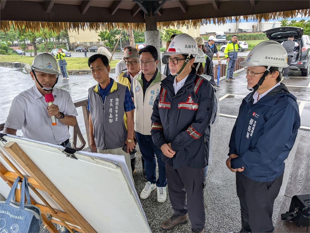 快新聞/視察北高雄防汛設施 陳其邁:超前部署守護社區安全