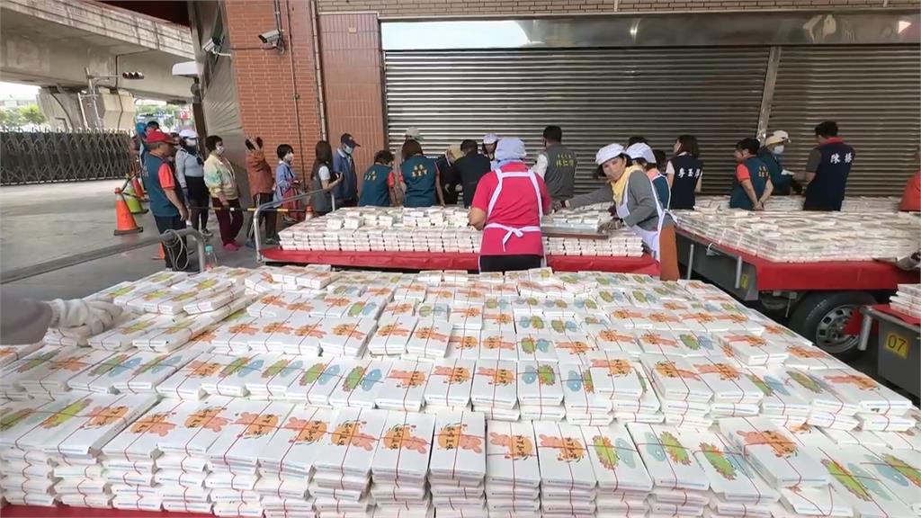 初九天公生! 屏東玉皇宮發3萬份萬壽麵 吸信徒呷平安