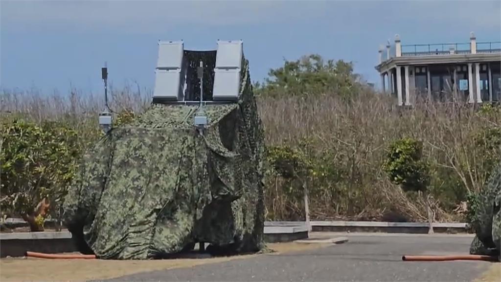 屏東恆春部署反艦飛彈車　國外媒體前往採訪關注台海