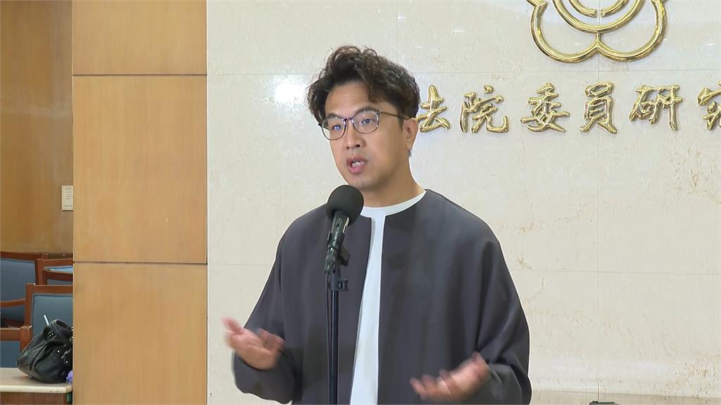 蔡康永現身洋流造勢場被出征 沈伯洋、蔣萬安發聲了