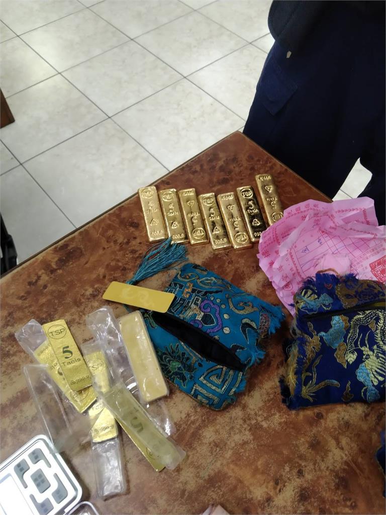 苗栗公園驚見525萬金條、10萬現金!失主身分曝光背後原因藏洋蔥