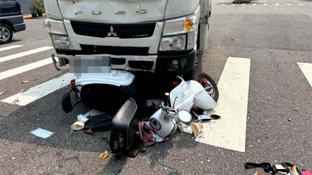 台中大雅死亡車禍 貨車疑闖紅燈撞飛66歲婦 傷重不治