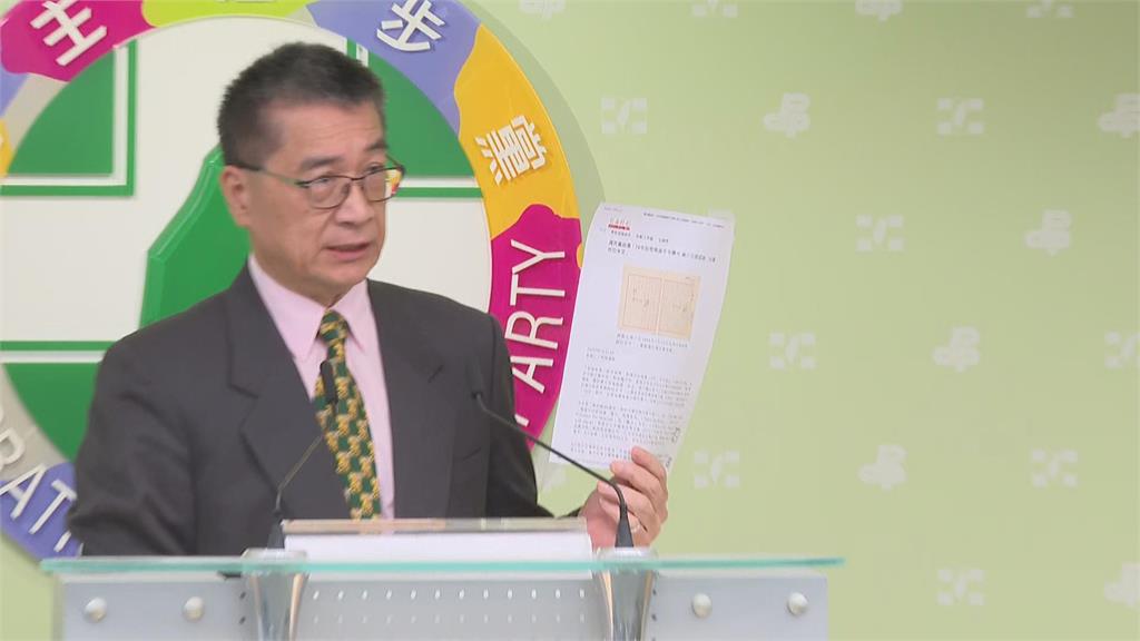 快新聞／論戰光復節　徐國勇秀手稿嗆爆蔣萬安：你曾祖父怎麼對台灣人？