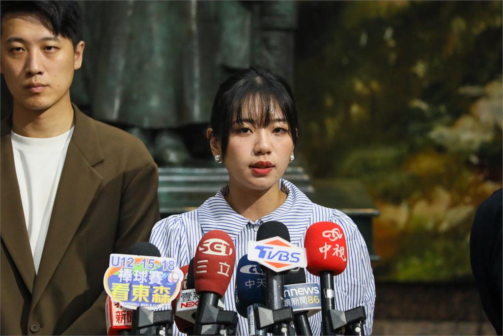 快新聞／沈伯洋母親辭世「婉拒藍白拈香」　國民黨低調回應：節哀
