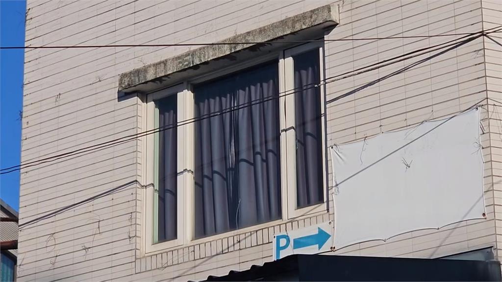 街頭奇景! 宜蘭大馬路"電線上曬衣服" 用路人PO網熱議