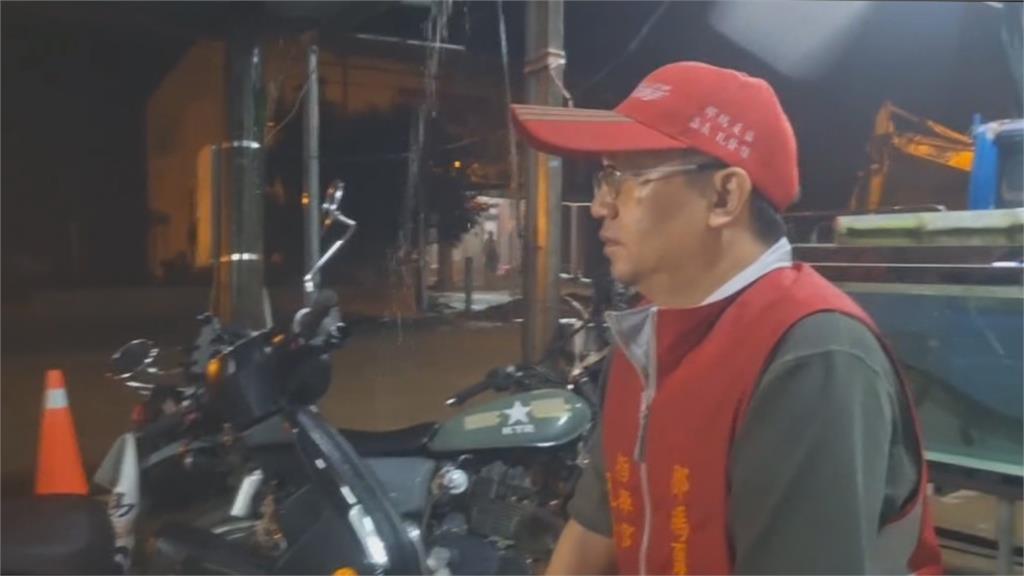 驚險！那瑪夏野溪暴漲沖刷民宅　湍急泥水流竄路面
