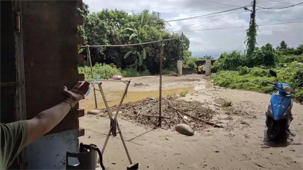 彰化彰南路土石流沖進屋　彰化市與芬園鄉界河又暴漲
