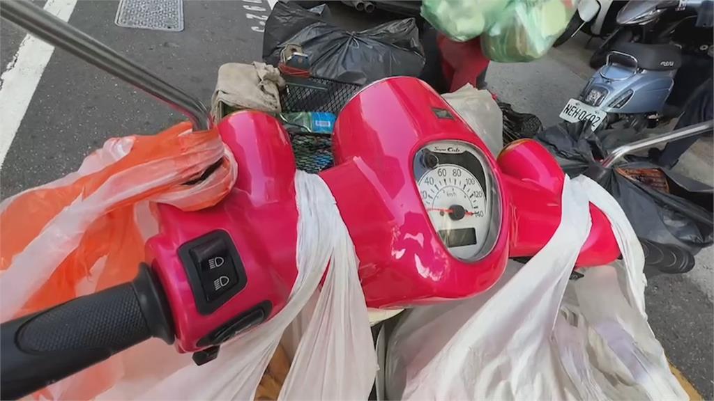 粉紅機車20多萬載回收物 回收場:賓士都有