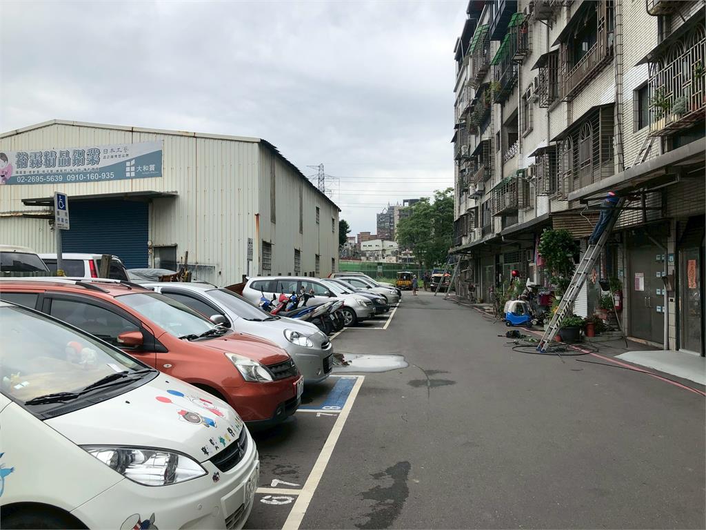侯友宜市長視察康寧街第三期工程改善成果 新北落實人本環境「更好行」