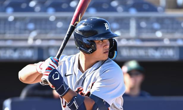 MLB/李灝宇大聯盟熱身賽扛先發二壘手 展現選球眼選保送