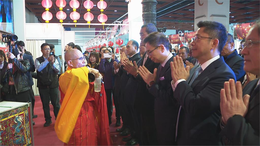 2026世貿年貨展開跑！　逾500家廠商、上千攤位參展