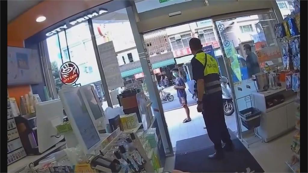 超商店長昏倒緊急送醫 員警請出顧客幫「顧店」